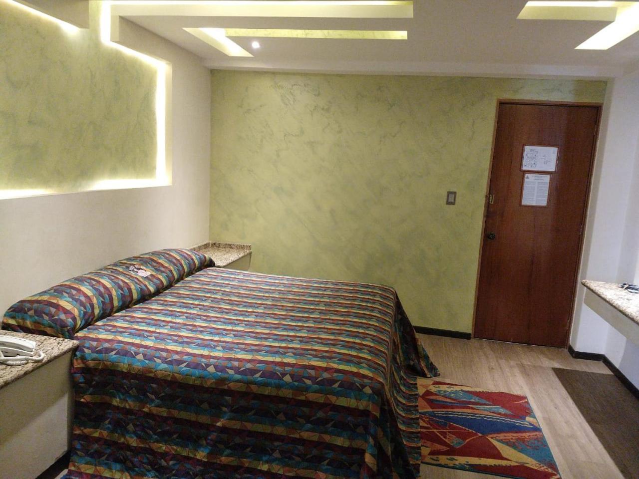 Hotel Siesta Del Sur メキシコシティ エクステリア 写真