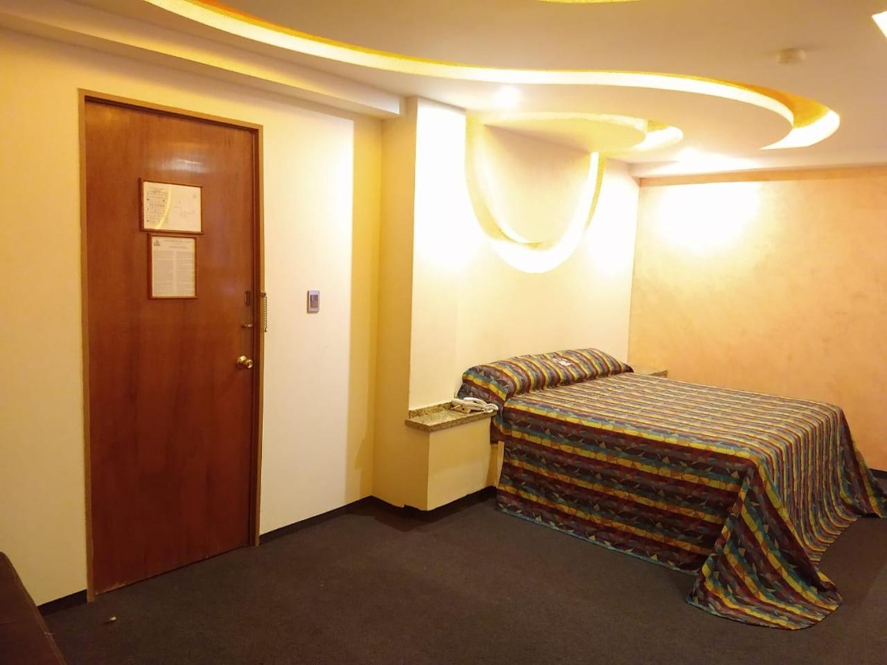 Hotel Siesta Del Sur メキシコシティ エクステリア 写真