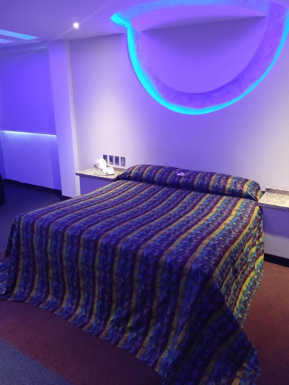 Hotel Siesta Del Sur メキシコシティ エクステリア 写真